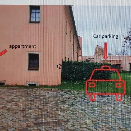 דירה Wohlfuhlwohnung Zum Entspannen In Ruhiger, Aber Verkehrsgunstiger Lage Am Stadtrand Von Dresden